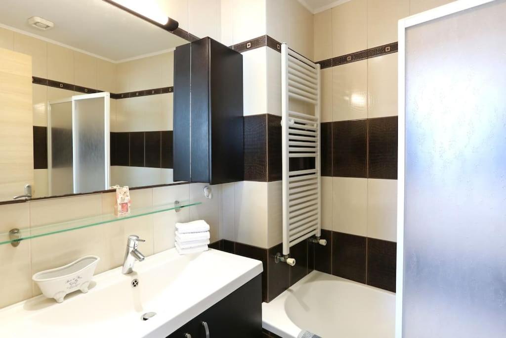 Kokkini Hani Armilides Luxury 3 Bedroom Maisonette מראה חיצוני תמונה